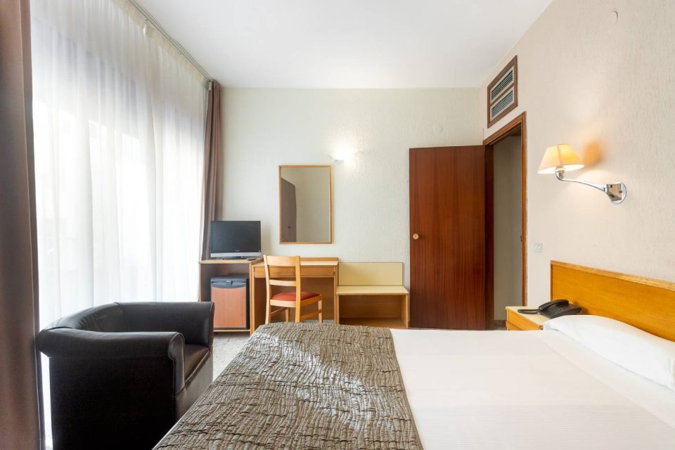 Hotel-Leuka-alikante (5)