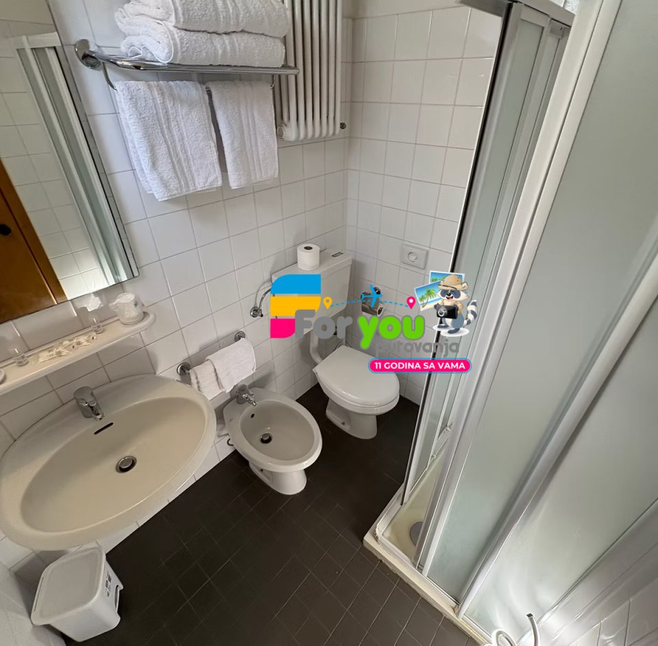 new-arpa-hotel-rimini-letovanje-italija-for-you-putovanja (22)